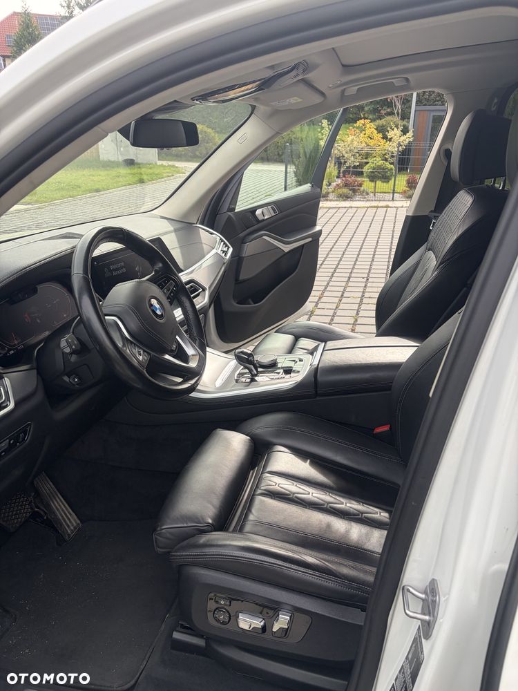 BMW X5 xDrive30d mHEV - 9