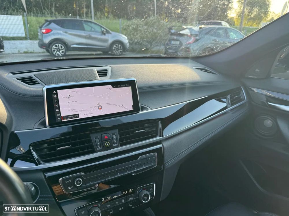 BMW X2 25 e xDrive Pack M - 9