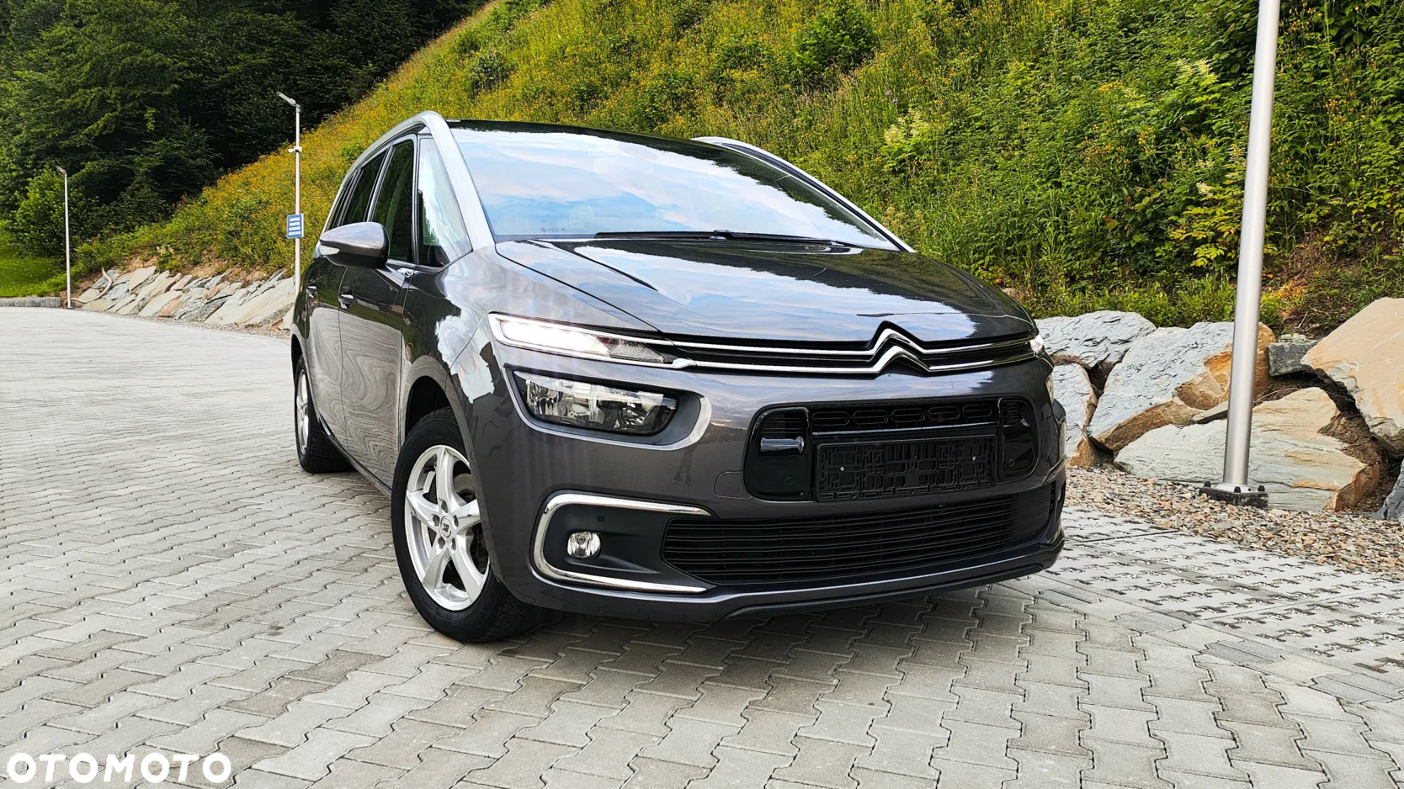 Citroën C4 Grand Picasso BlueHDi 120 Exclusive - 24