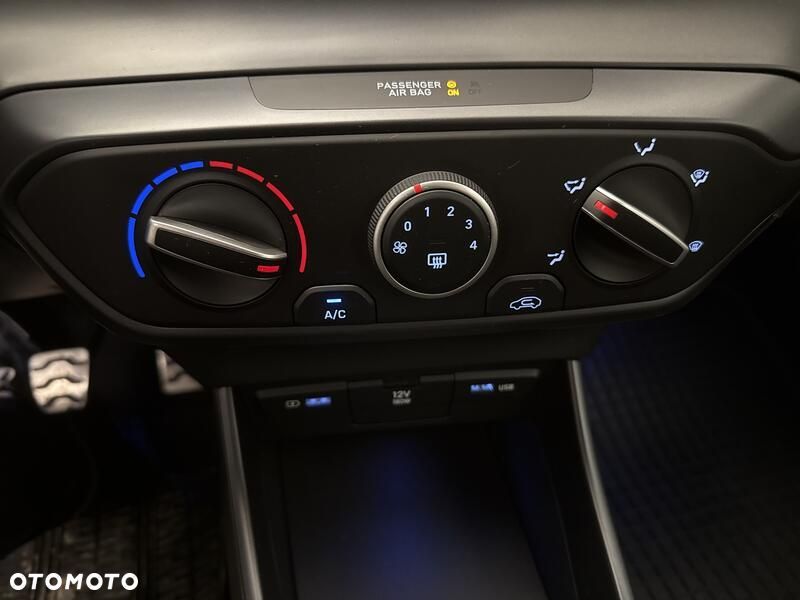 Hyundai Bayon 1.2 Smart - 17