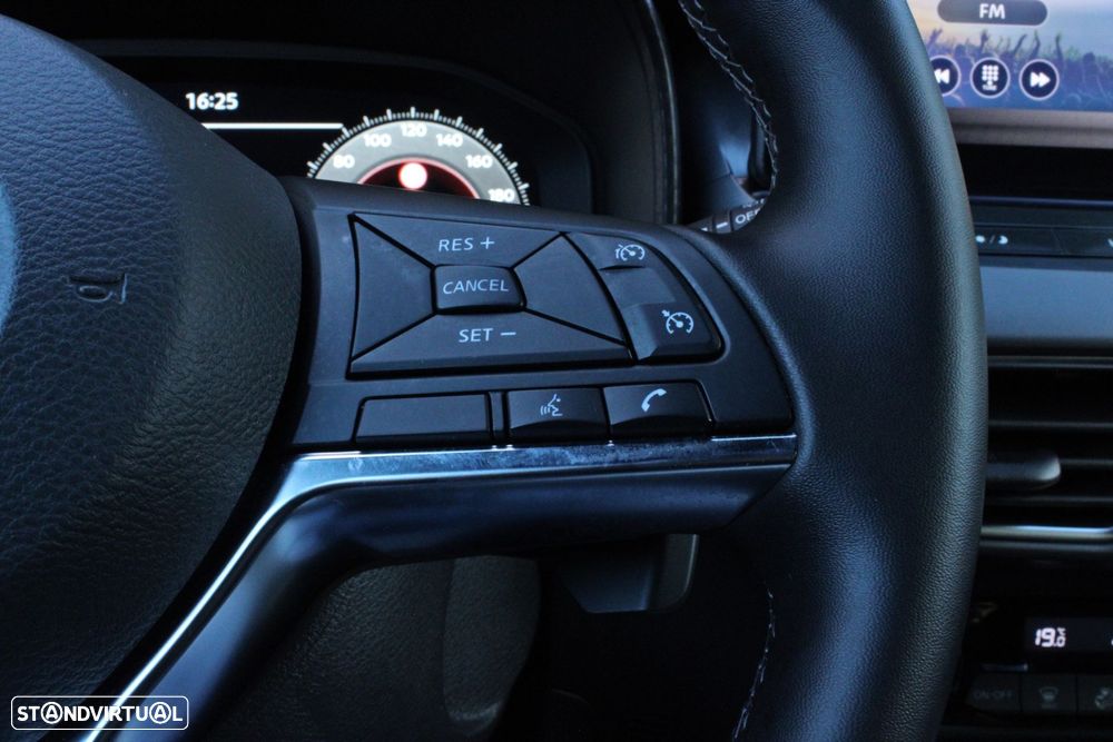 Nissan Juke 1.0 DIG-T Acenta DCT - 9