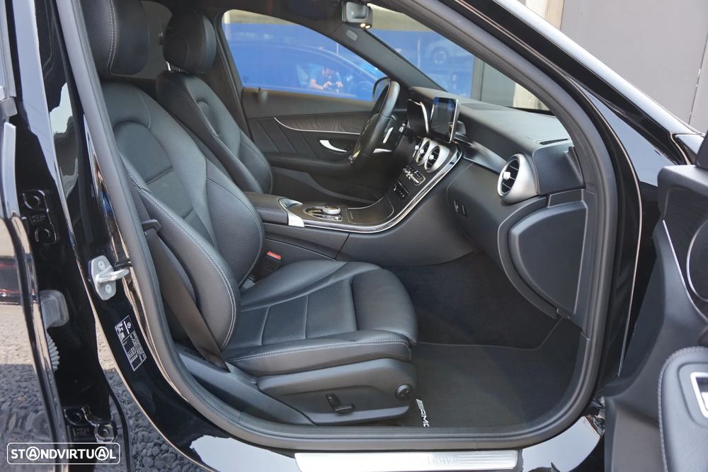 Mercedes-Benz C 300 de AMG Line - 21