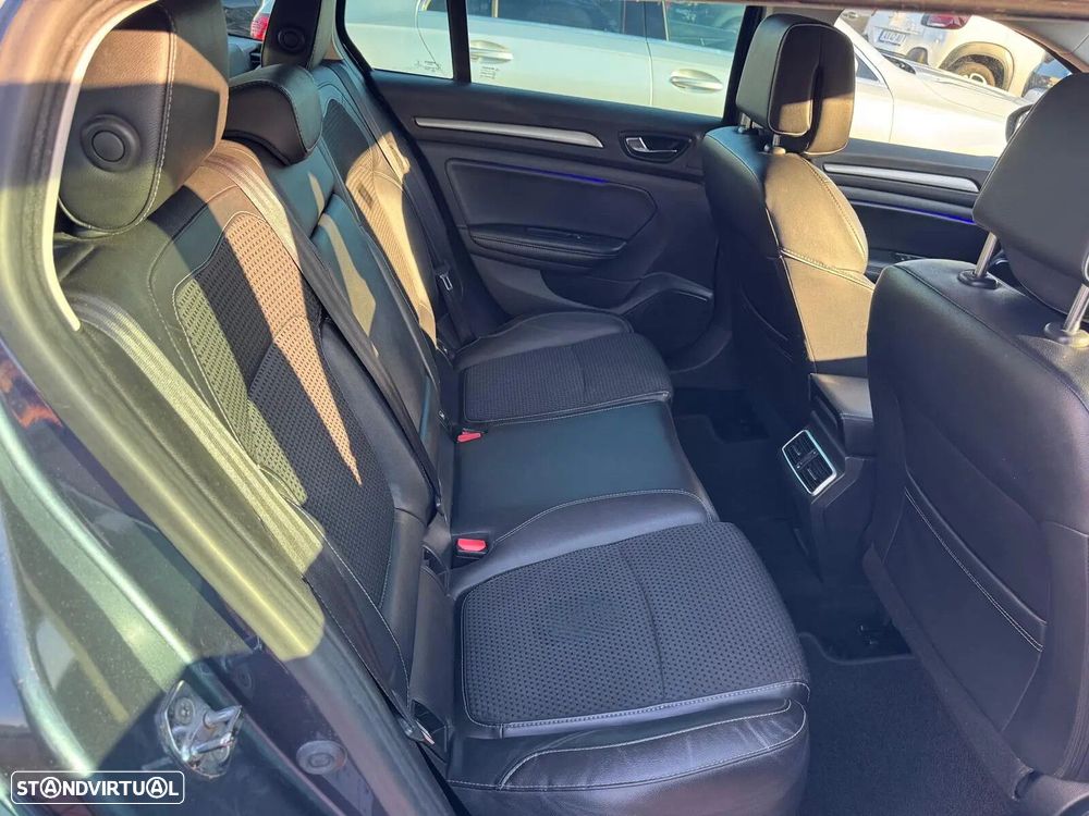 Renault Mégane Sport Tourer ENERGY TCe 130 BOSE EDITION - 27