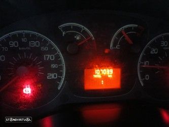 Fiat DOBLO 1.3 MJ EASY - 17