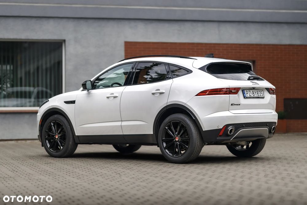 Jaguar E-Pace P250 AWD R-Dynamic - 3