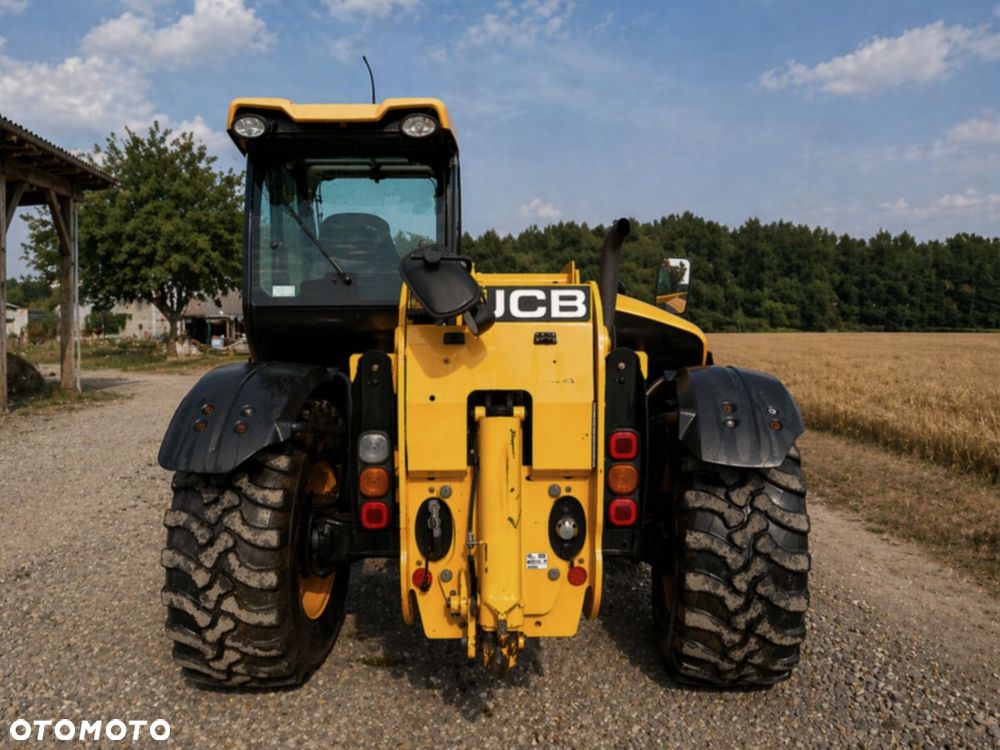 JCB 531-70 Agri Plus - 9