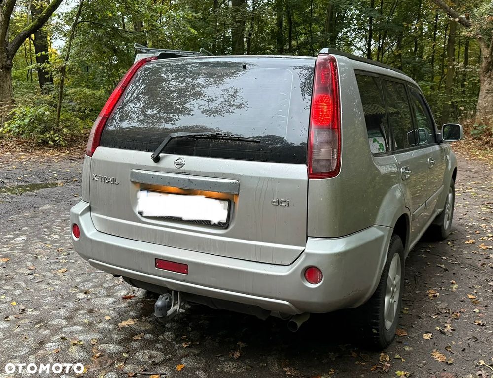 Nissan X-Trail 2.2 dCi 4x4 Sport - 5