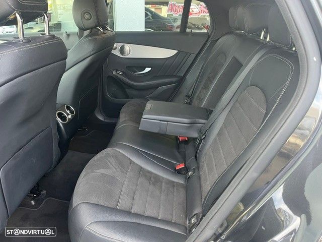 Mercedes-Benz GLC 300 e Coupé 4Matic - 22