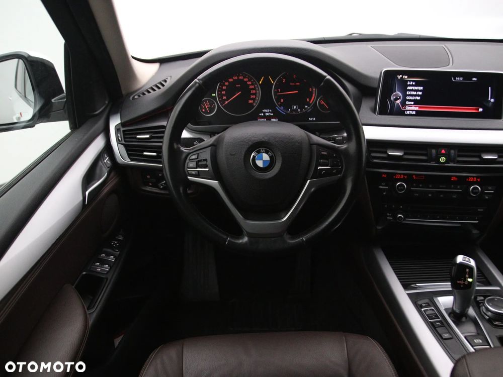 BMW X5 xDrive30d - 17