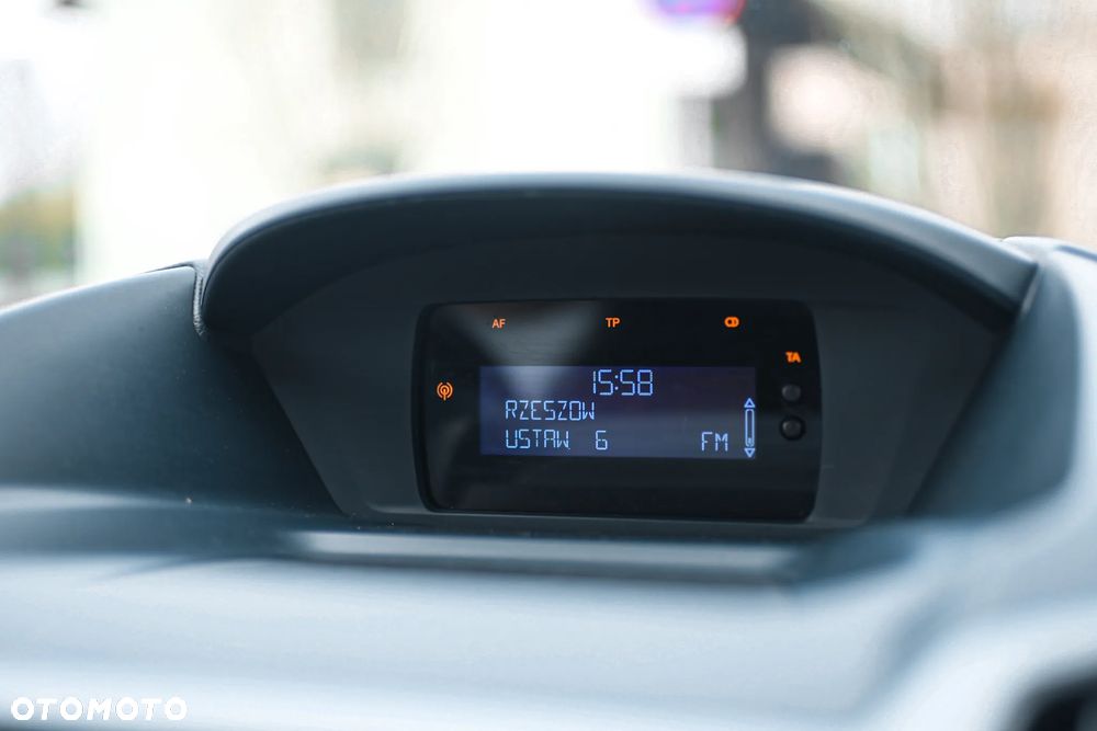 Ford C-MAX - 12