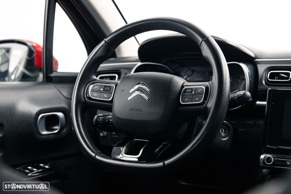 Citroën C3 1.2 PureTech Shine - 23