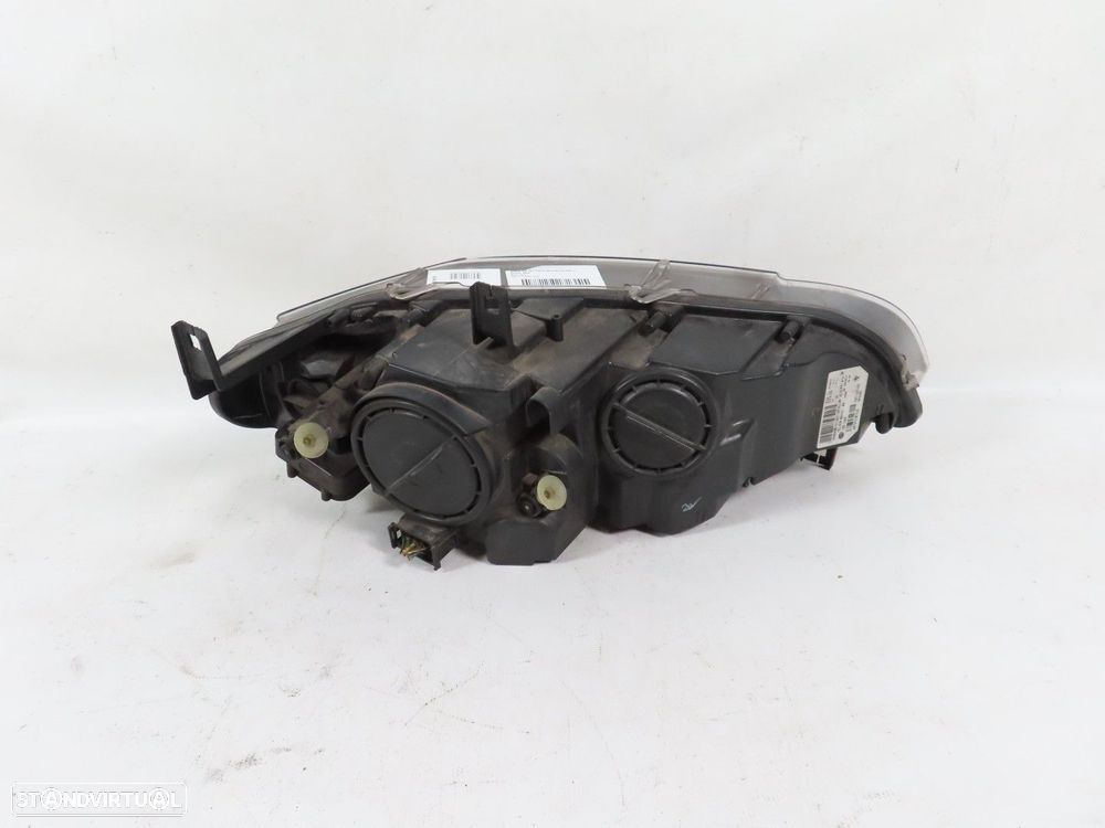 Farol Xenon Esquerdo Seminovo/ Original BMW X6 (E71, E72) 63117287009 / 7271357 - 3