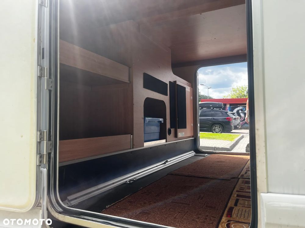 KNAUS SKY TI 650 FM MAG - 10