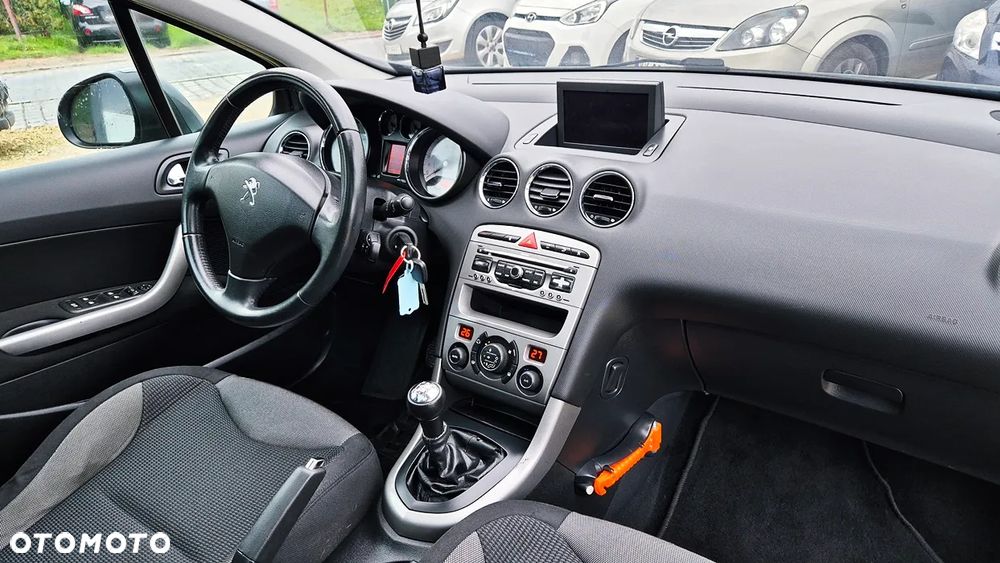 Peugeot 308 1.6 Premium Plus - 39