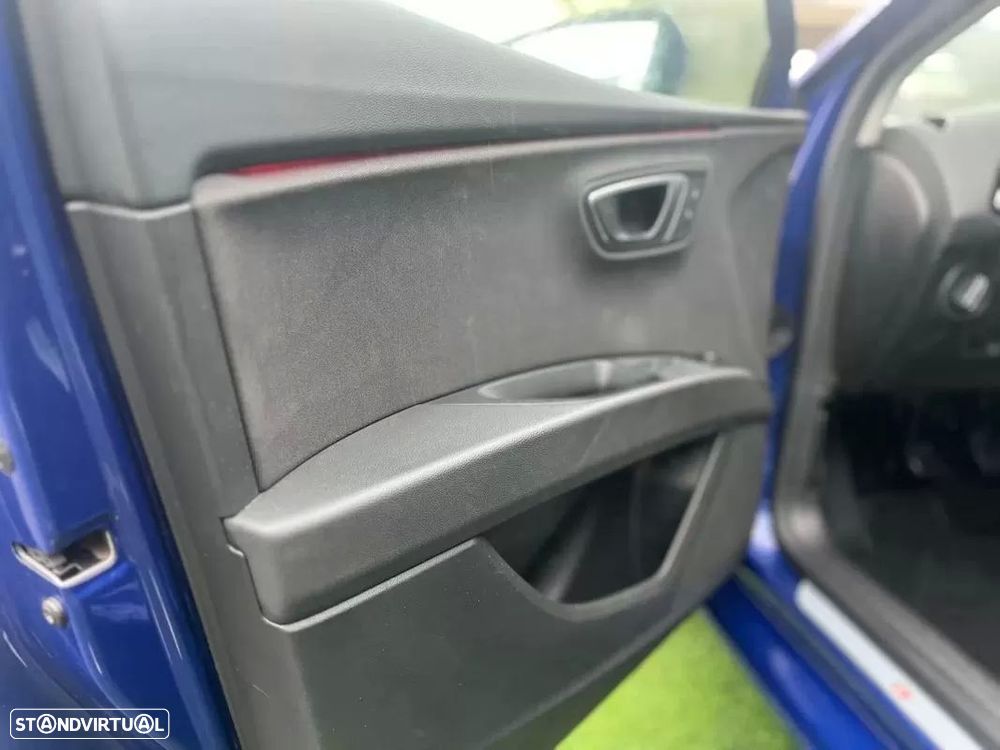 SEAT Leon 1.6 TDI FR S/S - 10