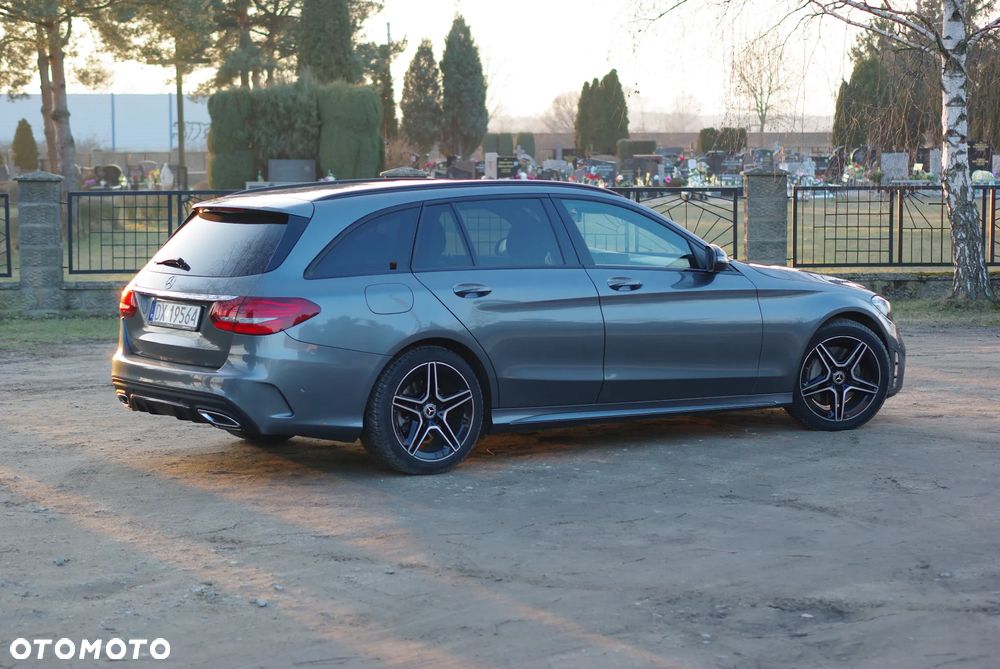 Mercedes-Benz Klasa C 300 d T 9G-TRONIC AMG Line - 6