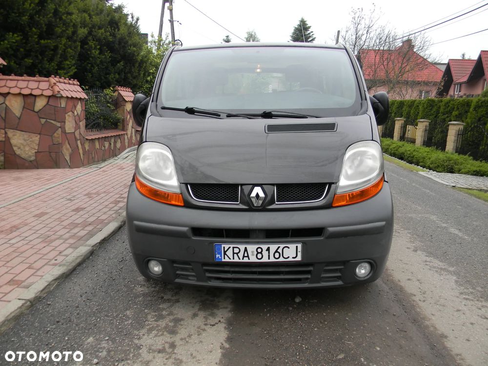 Opel Vivaro - 23