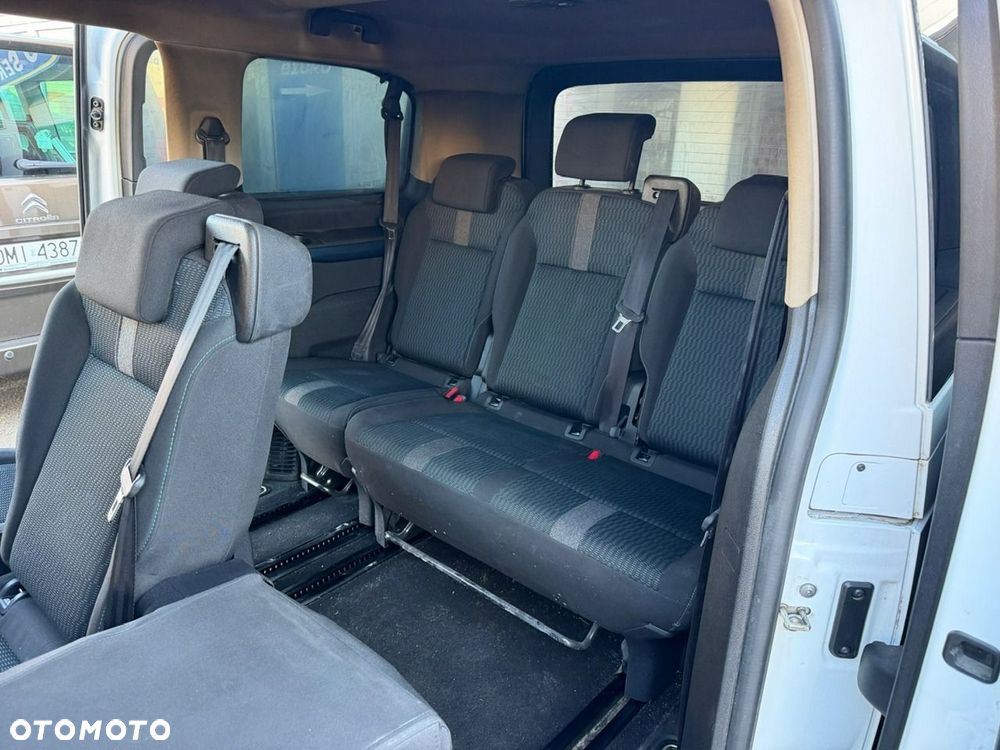 Peugeot Traveller - 16