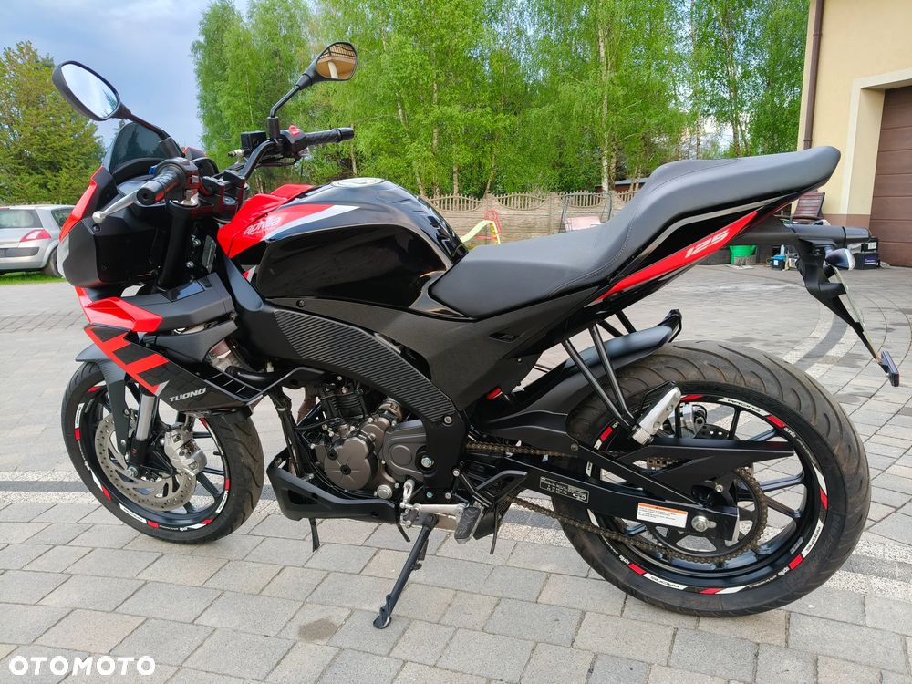 Aprilia Tuono - 3