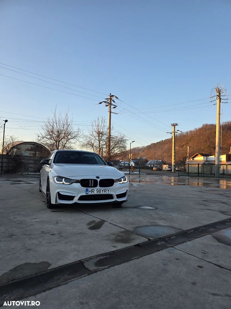 BMW Seria 3 320d - 16