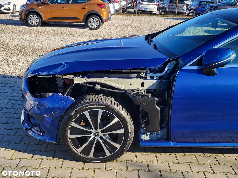 Mercedes-Benz Klasa E 200 4Matic 9G-TRONIC Avantgarde - 35