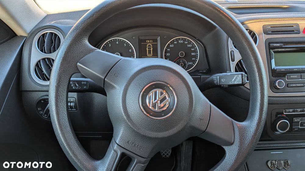 Volkswagen Tiguan 1.4 TSI BlueMot Trend&Fun - 9