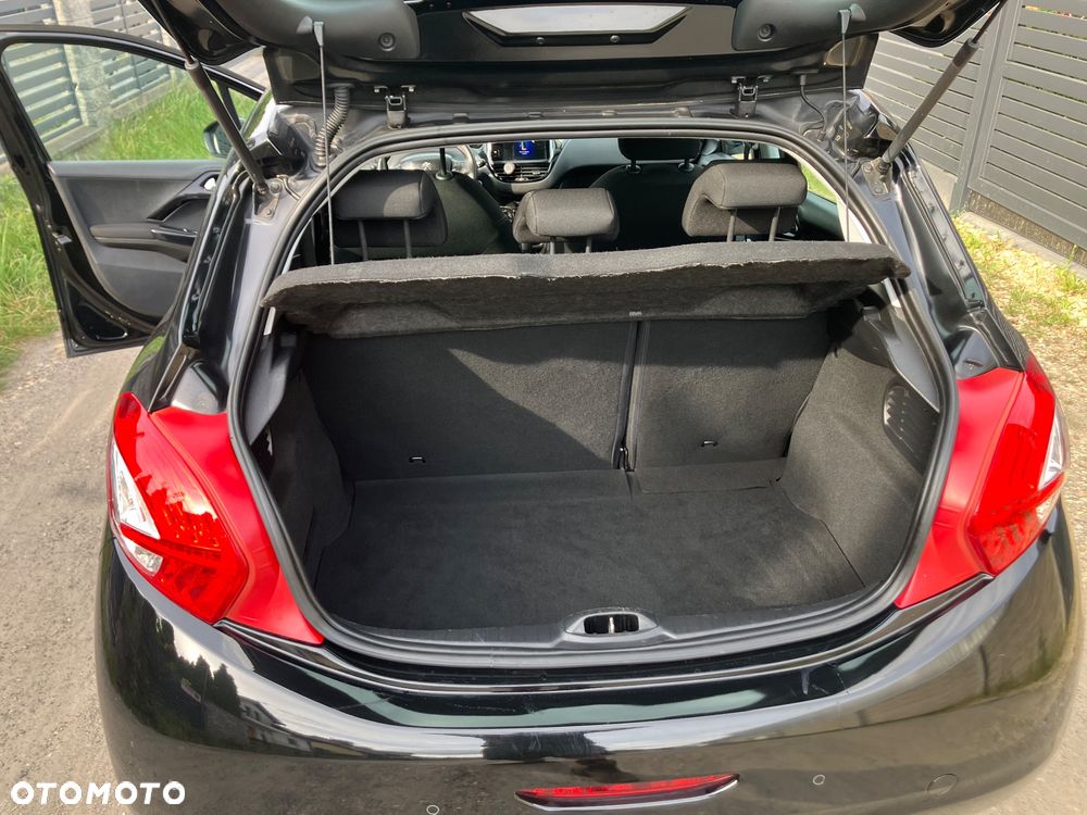 Peugeot 208 82 VTI Active - 10