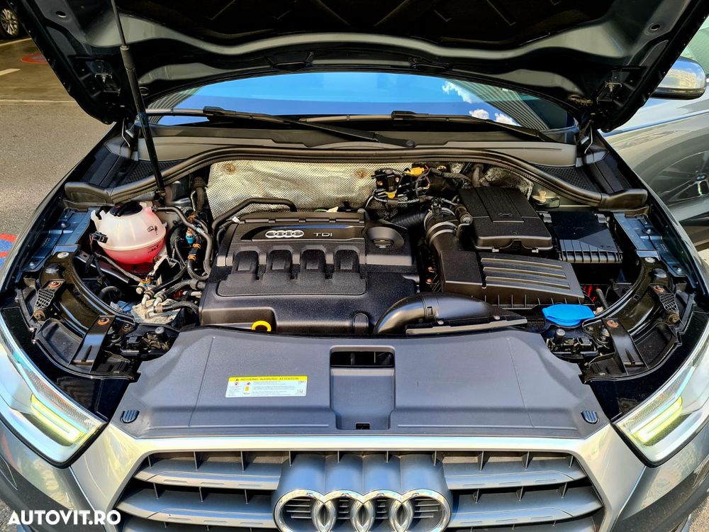 Audi Q3 2.0 TDI sport - 16