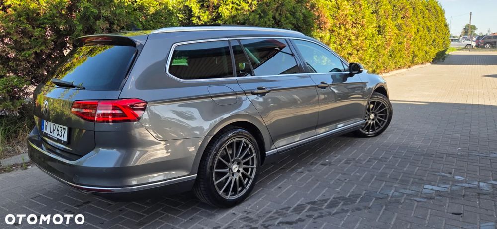 Volkswagen Passat Variant 2.0 TDI BMT Highline DSG - 17