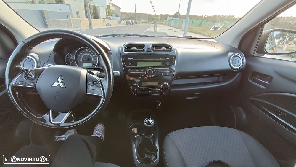 Mitsubishi Space Star 1.2 Intense Connect Edition - 11