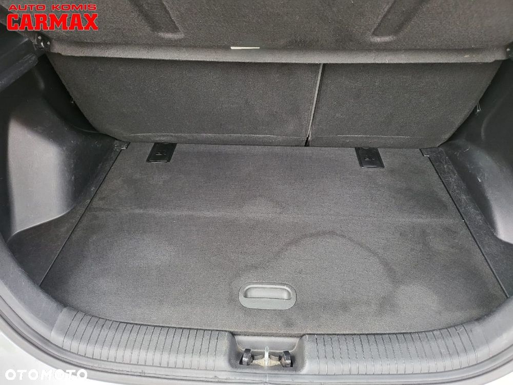 Hyundai ix20 - 27