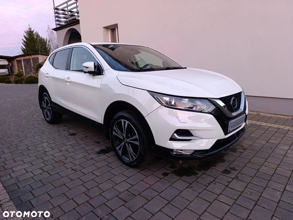 Nissan Qashqai 1.3 DIG-T N-Tec DCT - 1