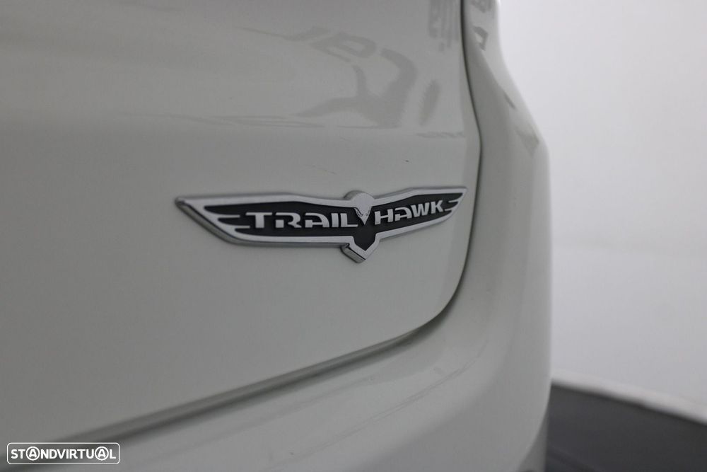 Jeep Compass 1.3 TG Trailhawk - 26