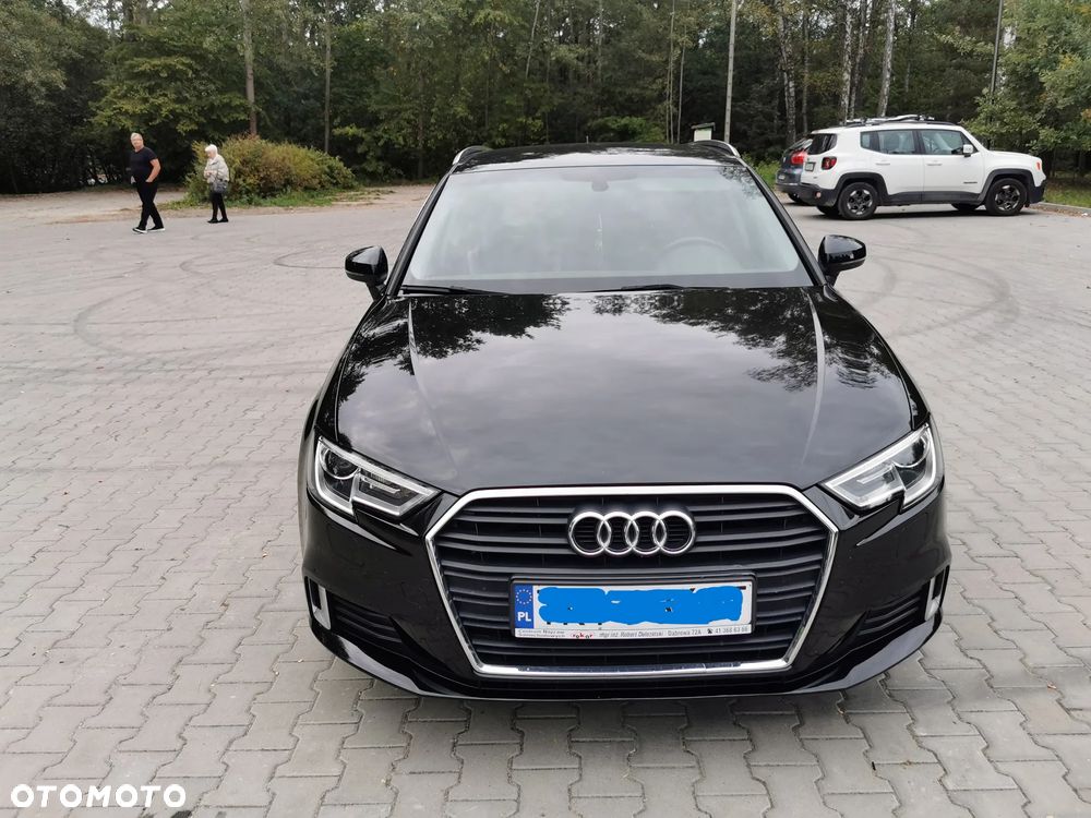 Audi A3 Sportback - 2