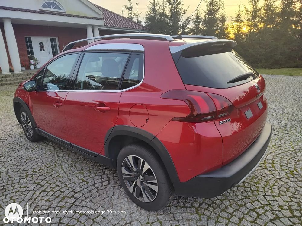 Peugeot 2008 BlueHDi FAP 120 STOP & START Allure - 8