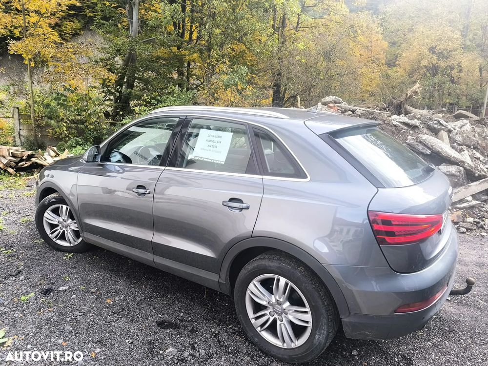 Audi Q3 2.0 TDI S tronic - 4