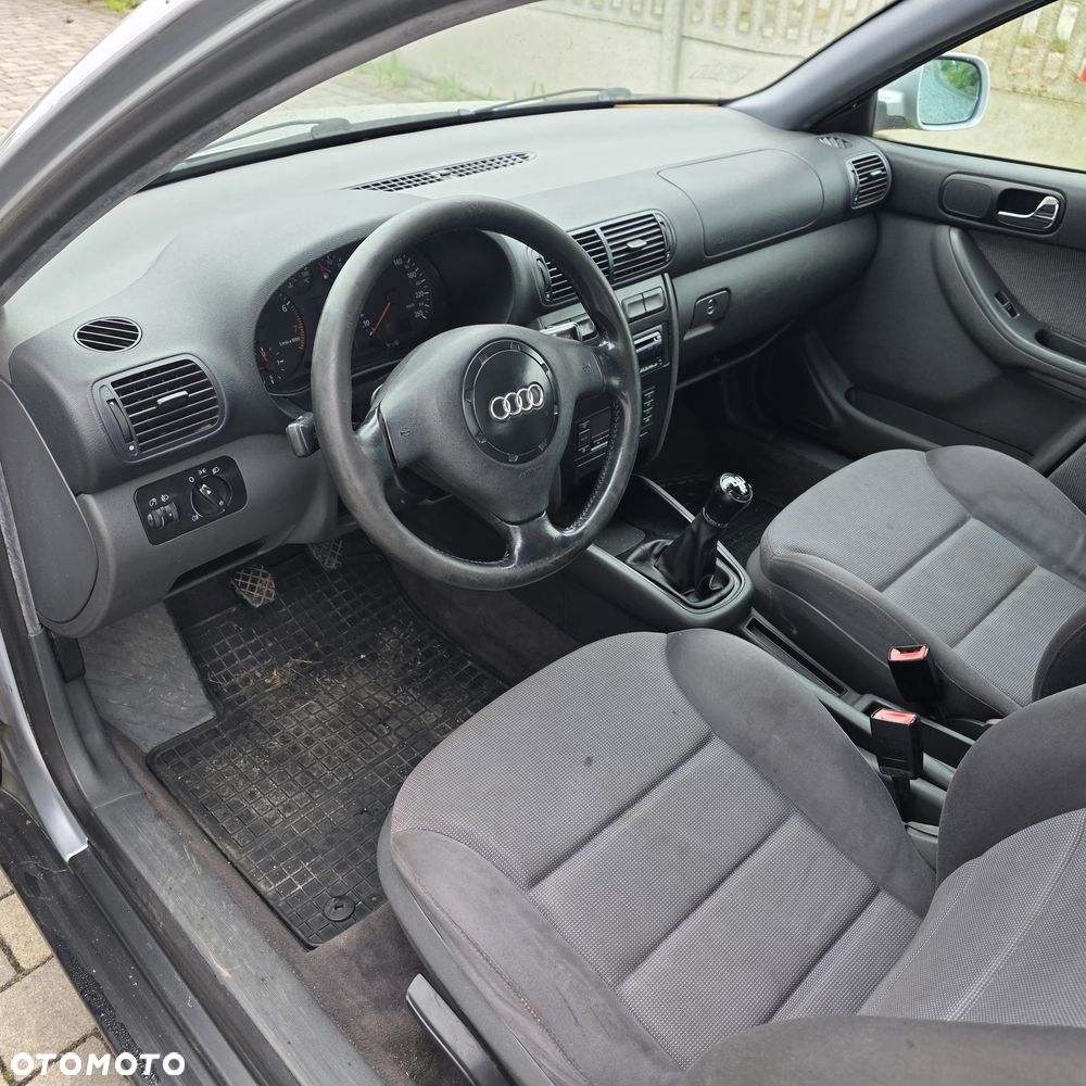 Audi A3 3-drzwiowe - 6