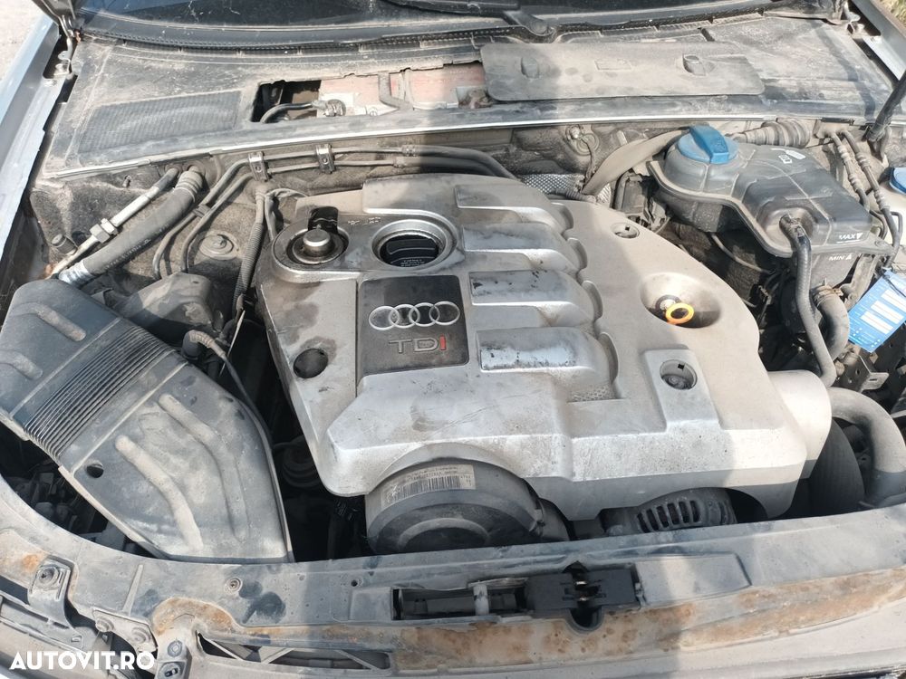 Dezmembrari  Audi A4 B6 (8E)  2000  > 2004 1.9 TDI Motorina - 5
