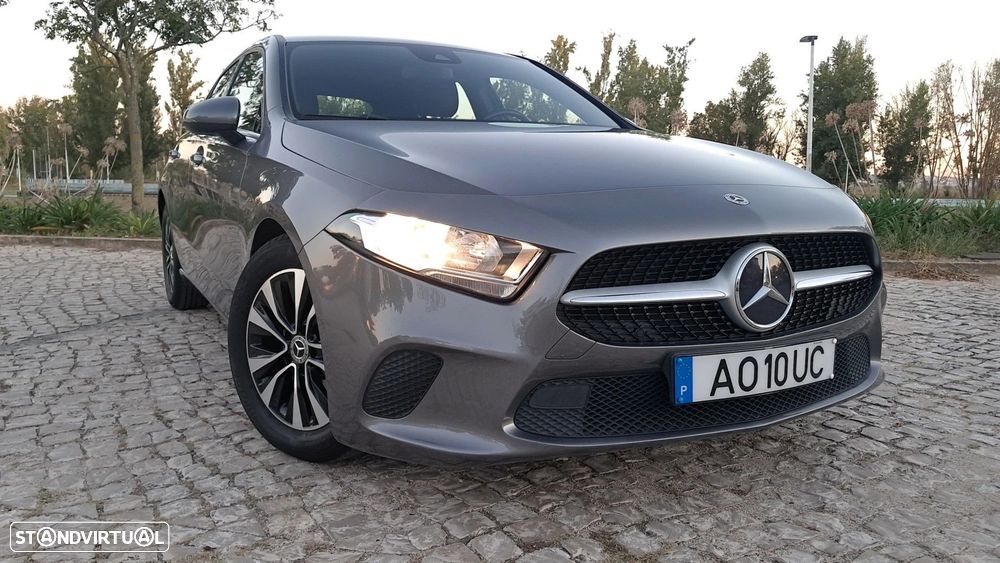 Mercedes-Benz A 180