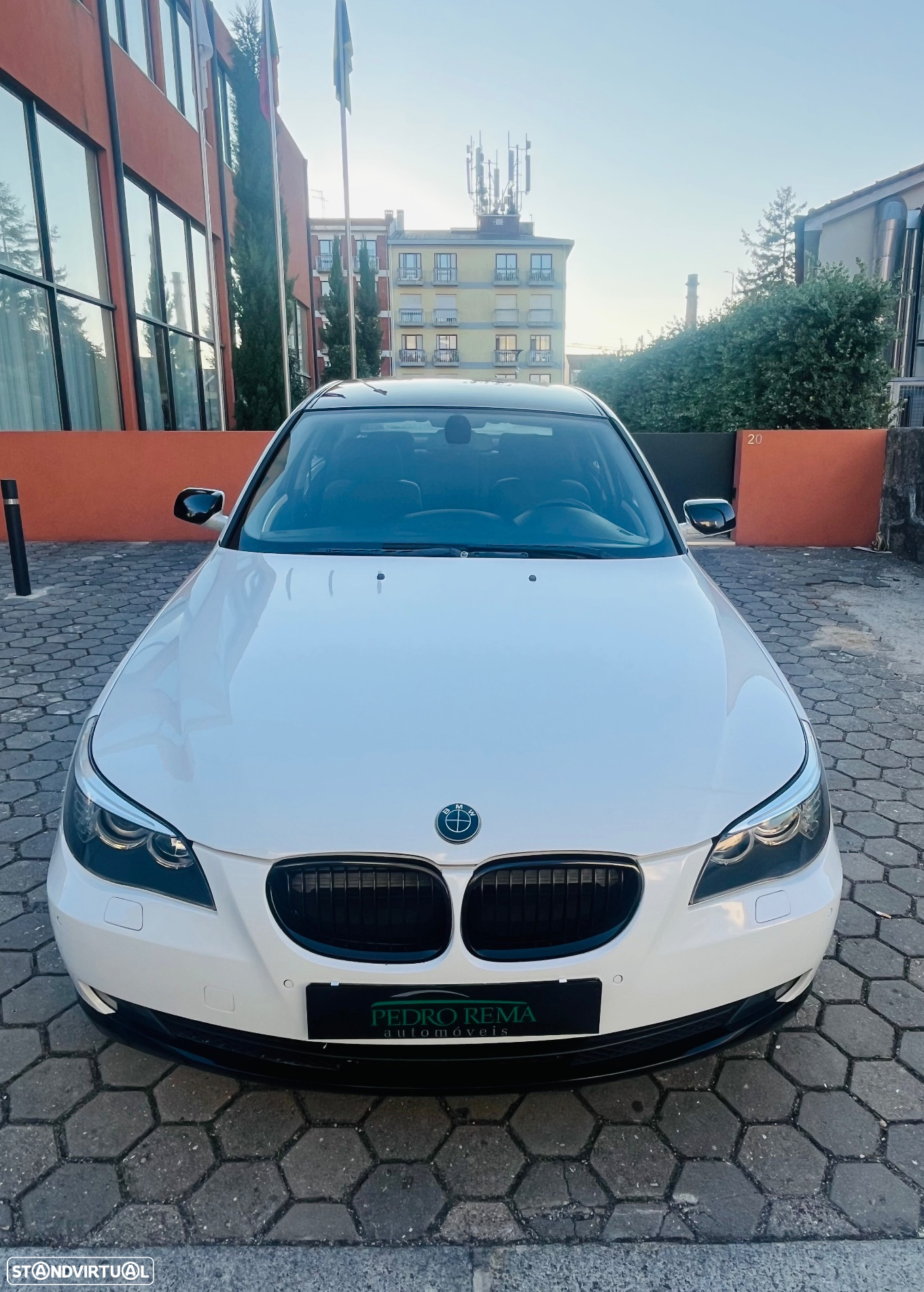 BMW 520 dA - 10