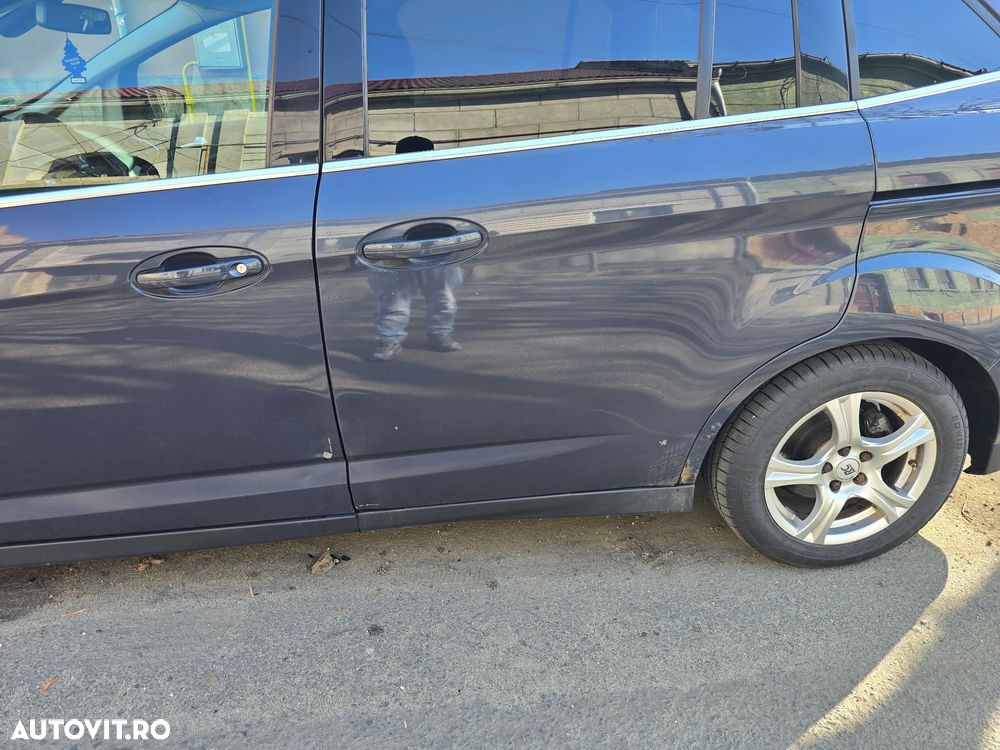 Ford Grand C-Max 1.6 EcoBoost Titanium - 11