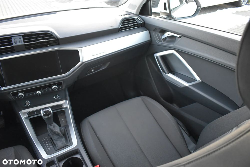 Audi Q3 35 TFSI S tronic - 21