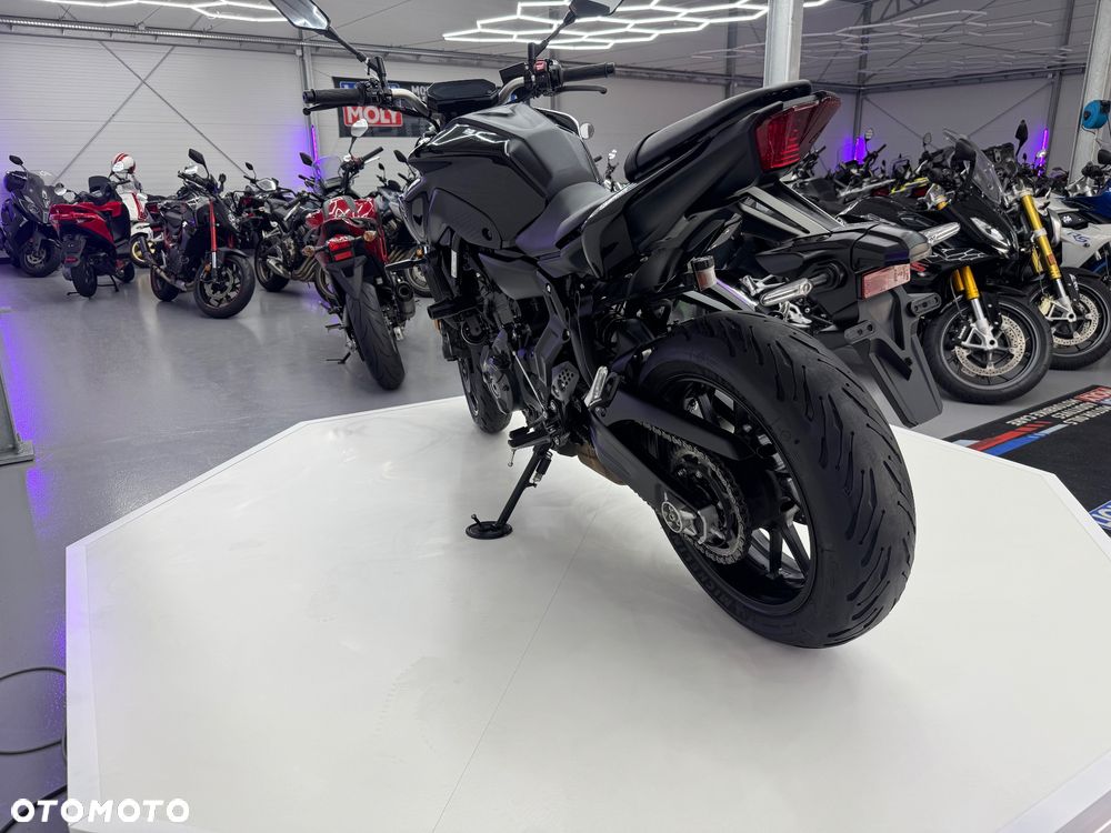 Yamaha MT - 35