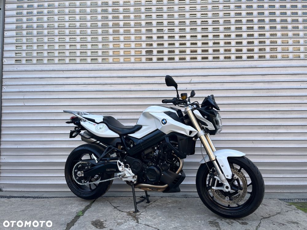 BMW F - 26