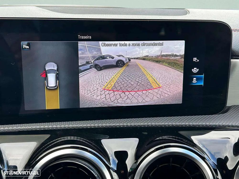 Mercedes-Benz CLA 180 d Shooting Brake AMG Line Aut. - 36