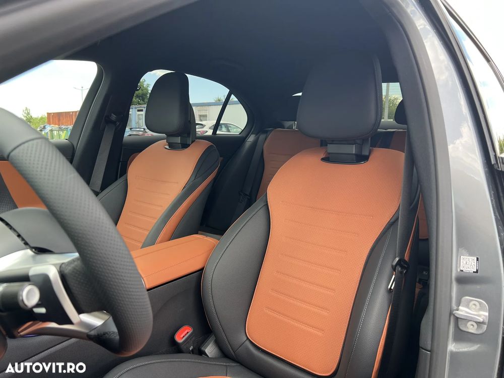 Mercedes-Benz C 300 MHEV 4MATIC - 12