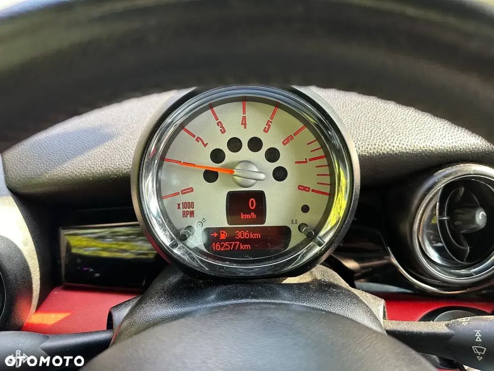 MINI Cooper EU6 - 17