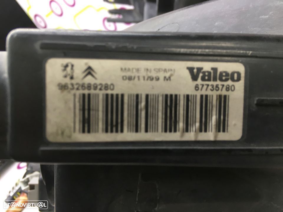 Óptica Direita Peugeot 206 1.4 HDi 69 Cv de 2002 - Ref: 9632689280 - NO600012 - 4