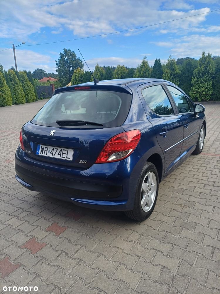 Peugeot 207 - 7