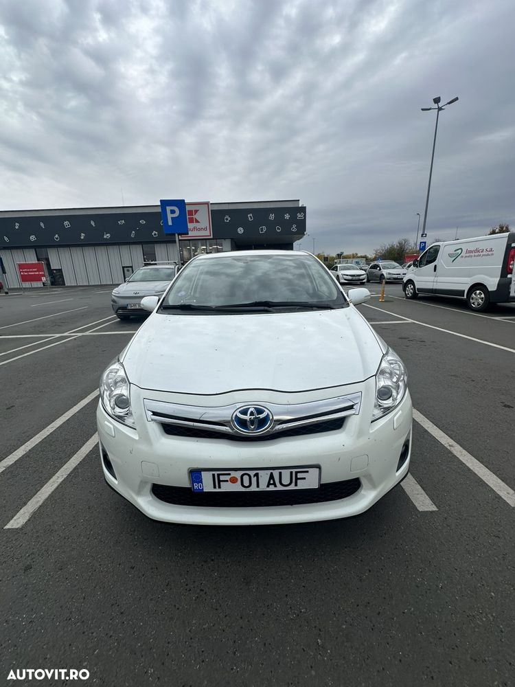 Toyota Auris - 4